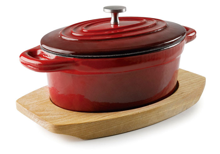 Cacerola oval con tapa Magma Red de Lacor